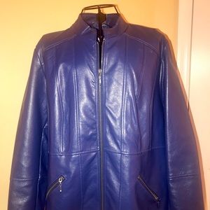 Susan Graver Faux leather lined jacket. Large